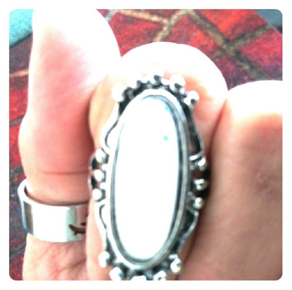 Vintage silver Opal Moroccan ring